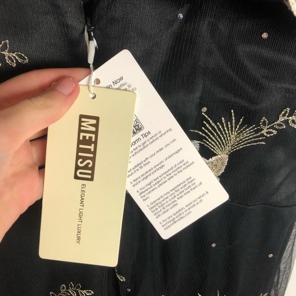 Metisu embroidered beaded flutter sleeve dress medium NWT - Picture 6 of 6